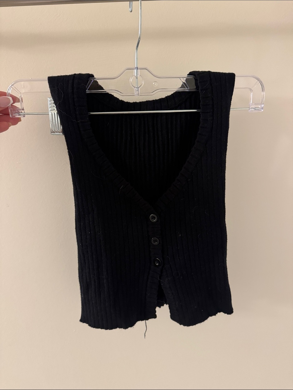 Black Ribbed Button-Front Cropped Tank